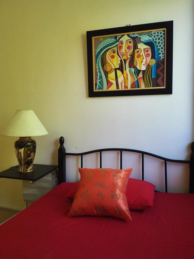 Happy To Mingle Airport Hostel Manila Paranaque City 外观 照片